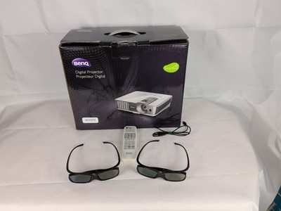 BenQ W1070 projector (1080p) New Bulb W/2 Hours