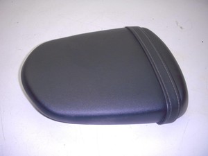 2007-2008-GSXR600-GSXR750-SUZUKI-REAR-PASSENGER-SEAT-SADDLE-USED-ST132