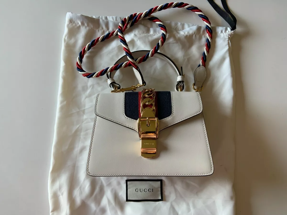 Pre-Owned Gucci Sylvie Chain Shoulder Bag Leather Mini