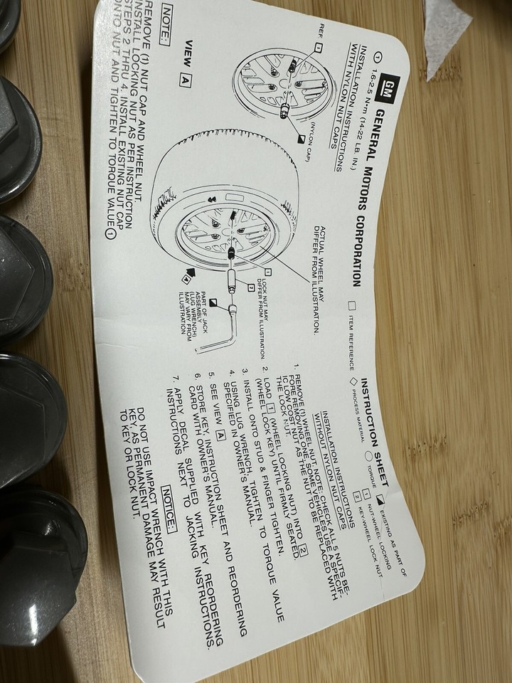 20 GM Wheel Lug Nut Covers 9593229 AND Lug nuts OEM Corvette 10028615