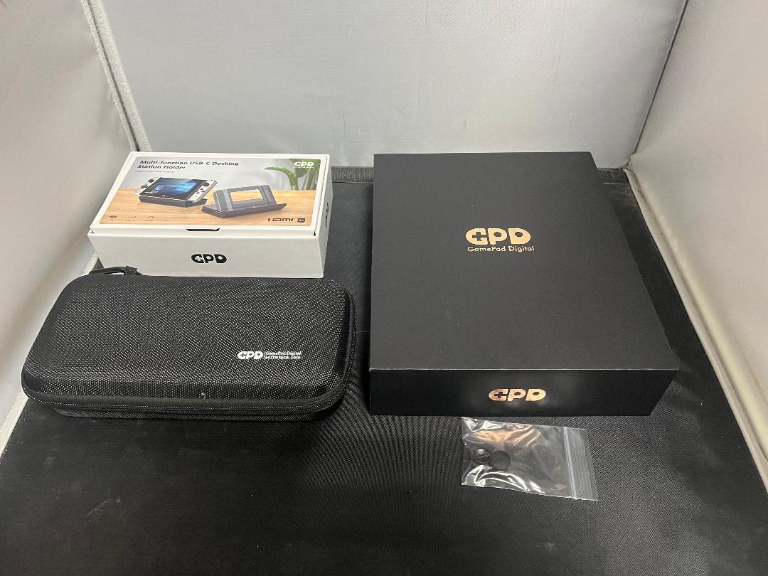 GPD WIN 3 Mobile Gaming PC Core i7-1165G7 16GB/1TB SSD 5.5 GPD WIN 3 Mobile Gaming PC Core i7-1165G7 16GB/1TB SSD 5.5