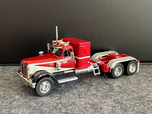 RARO-Top 1/64 Modellino Auto in Resina di Alta Qualità International RDF-405 Trattore - Foto 12 di 48