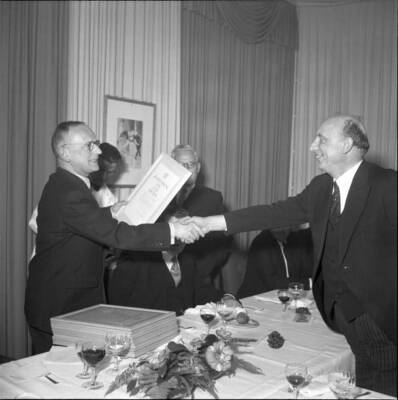 Mayor Landolt presents architect Higi with his award Zurich 1951 Old Photo