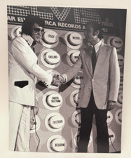 ELVIS PRESLEY AUTHENTIC ORIGINAL 8x10 PHOTO 1973 ALOHA FROM HAWAII +Certificate