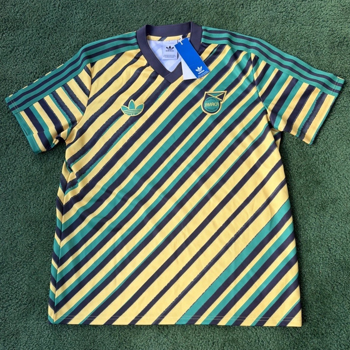 Adidas Jamaica Football/Soccer Jersey Men Size Medium Black Green