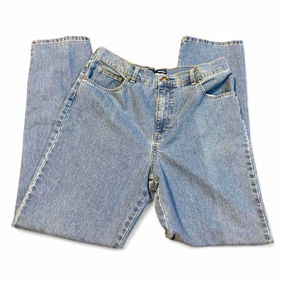 Basic Editions Women's Straight Leg Jeans Blue Medium Wash Classic Fit Mid Rise