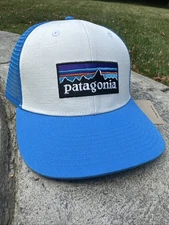 NWT Patagonia P-6 Logo Trucker Hat White vessel Blue SnapBack Mesh $39 SALE🔥