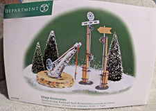 Dept 56 "Queensbridge Railroad Yard Accessories" #58466 NIP Free Shipping