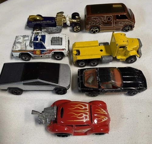Set Of 7 Vintage Mattel Hot Wheels