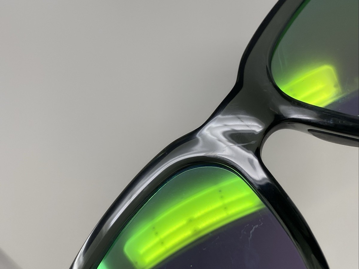 Maui Jim MONGOOSE MJ 540-11 Smoke Gray Sunglasses Green Polarized Maui Jim MONGOOSE MJ 540-11 SMOKE GRAY W/ GREEN MIRROR  main image 4