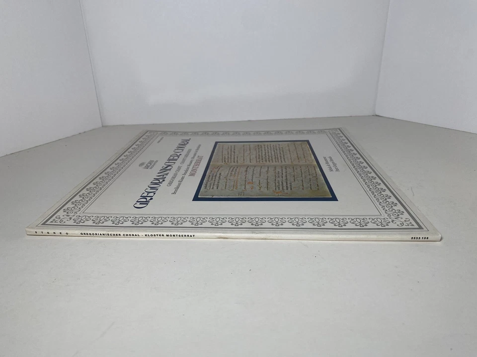 Schola De Montserrat Gregorianischer Choral 1974 LP Record 33 RPM 2533 Archiv - Image 4 of 4