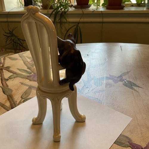 Estatuilla de Porcelana Vintage Gato Escalador Silla Blanca Espalda Alta M. Takai Japón - Imagen 7 de 24