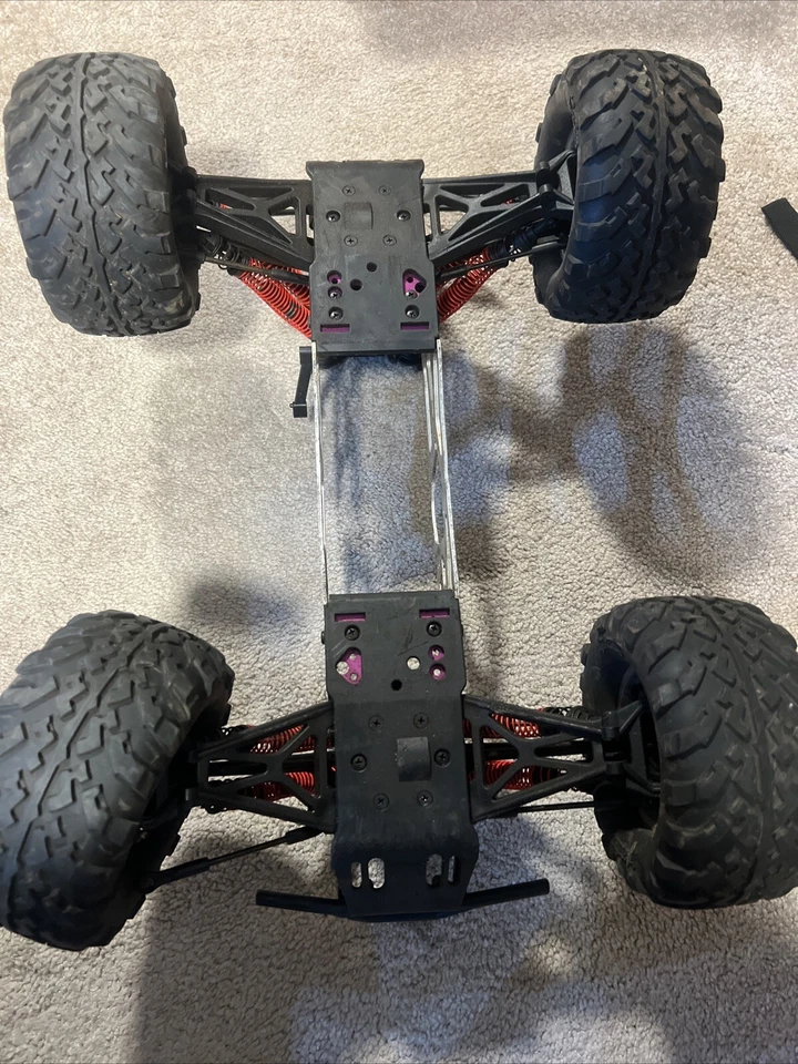 Hpi Savage Monster Truck Roller Parts Chassis - Image 2 of 4