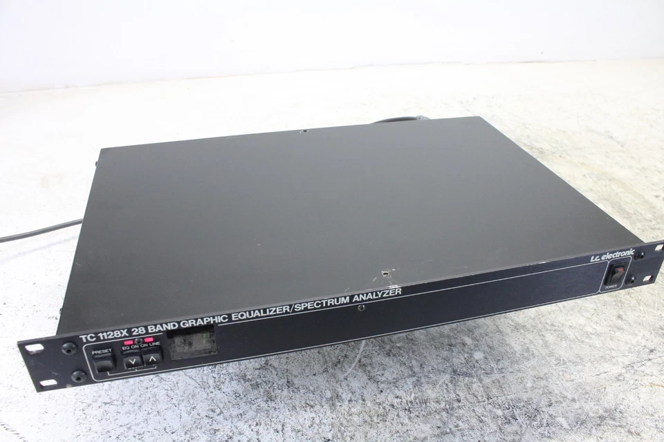 TC electronic TC 1128X 28 band graphic equalizer/spectrum analyzer (No.2) - Image 4 of 4