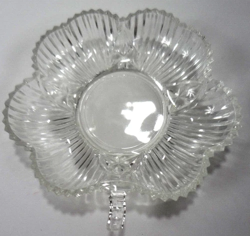 Vintage Federal Glass Shamrock Shaped Candy / Nut Dish 6" Four Leaf Clover