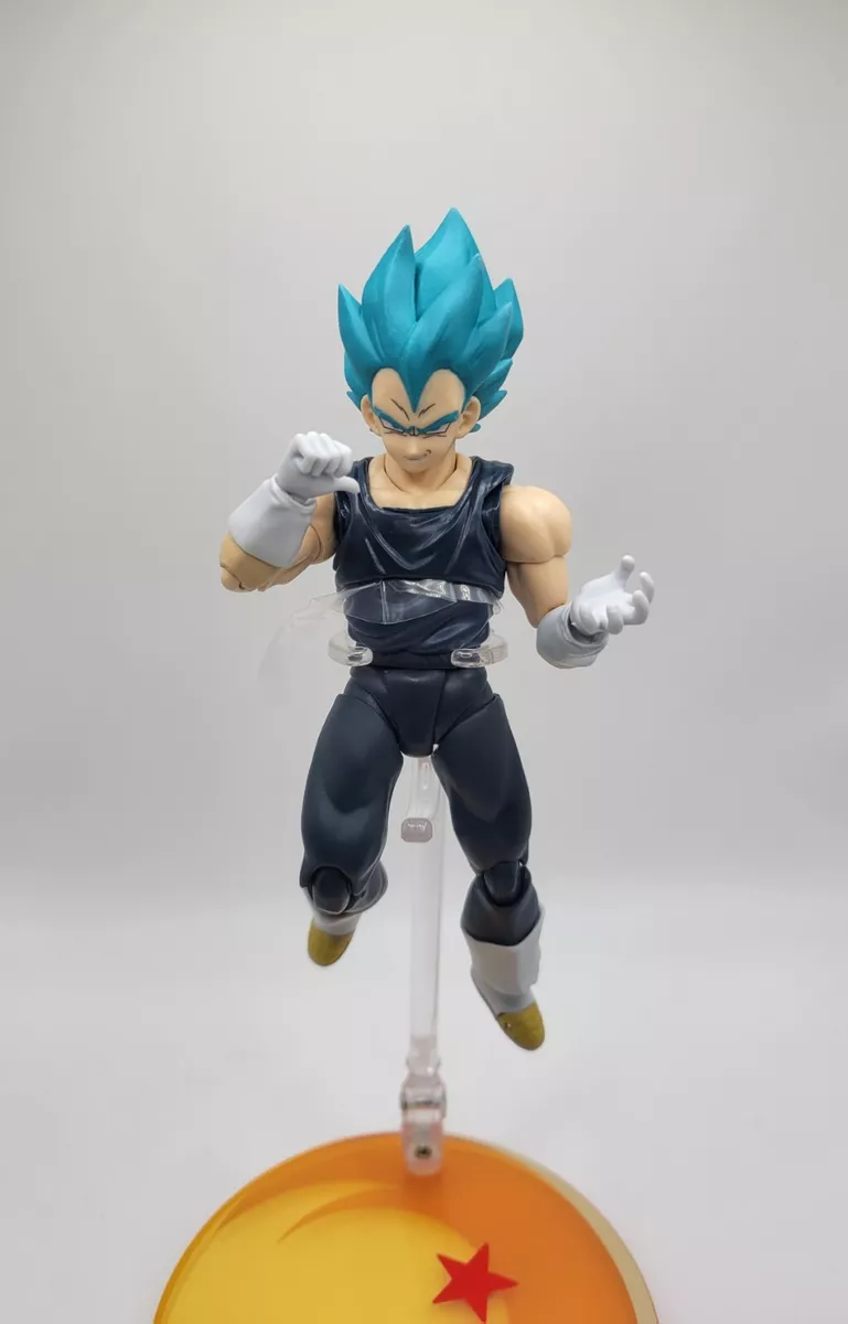 In-Depth Pictorial Review of S.H.Figuarts Super Saiyan 4 Vegeta!!]