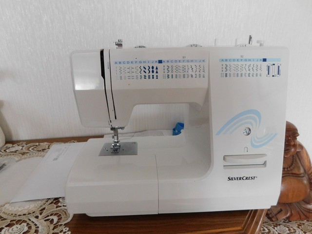 Silvercrest Machine à Coudre Snm 33 C1