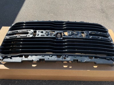 Dodge Ram 2500 3500 4500 5500 Laramie Night Edition Grille Insert New Oem Mopar Ebay