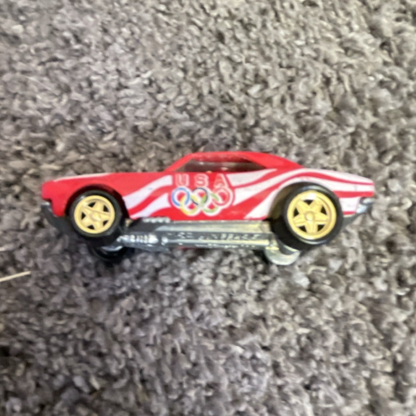 Hot Wheels 1:64 1967 Chevrolet '67 Camaro Diecast Car Olympics Red White Gold