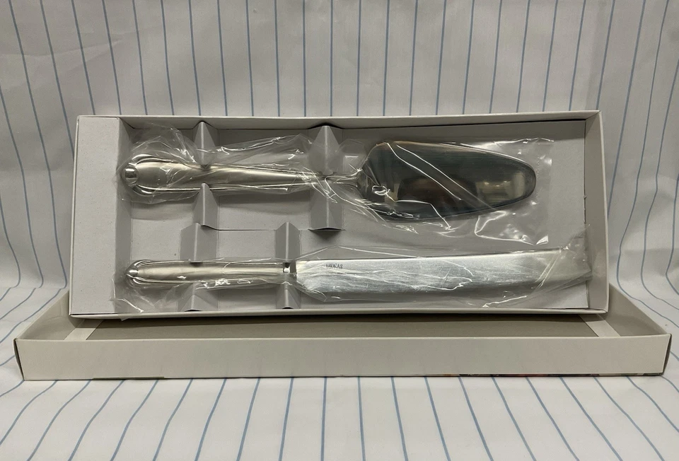 Juego de cuchillos y postres de postre de boda de satén Mikasa Classico de acero inoxidable Corea Foto 2 de 3