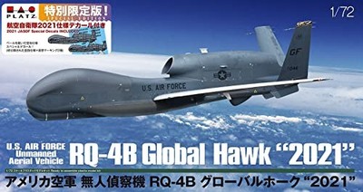 PLATZ 1/72 USAF RQ-4B Global Hawk JASDF 2021 Special Edition Model Kit AC-54SP
