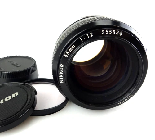 Nikon F NIKKOR 55mm f1.2 #355834 jj161