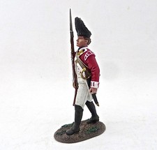 W.Britain 50115C British Grenadier 43rd Regiment of Foot Marching 1780 NEW