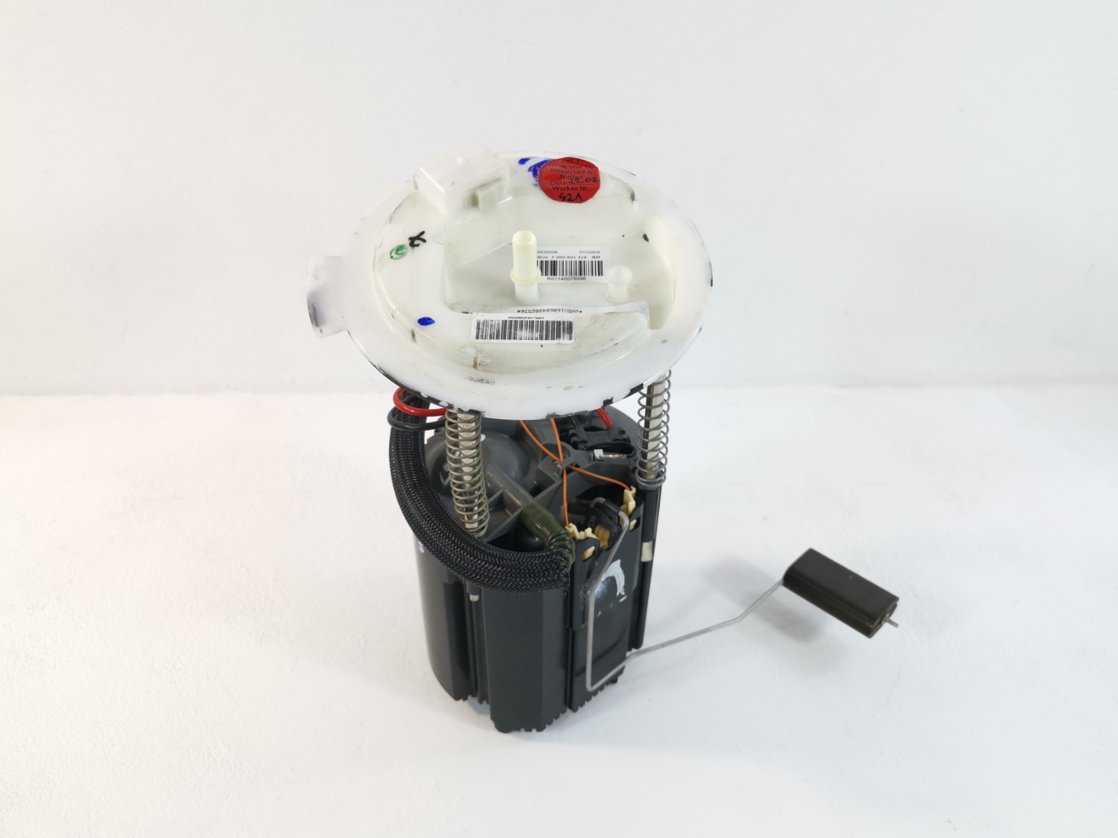 Maserati Levante 2017 Fuel pump P/N 670035006