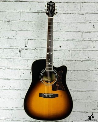 Epiphone DR-500MCE All Solid Wood Hard Case Included