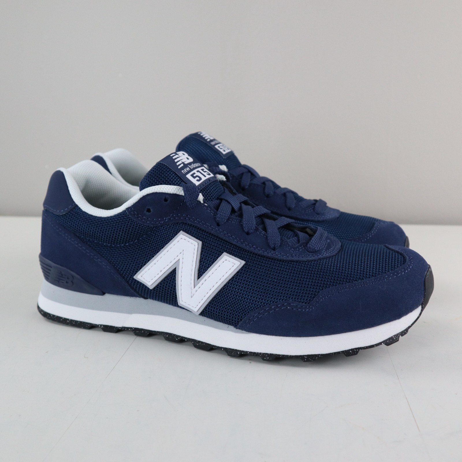 New Balance Sneakers Mens 9.5 Navy Blue 515 Suede Athletic Running Sports Casual
