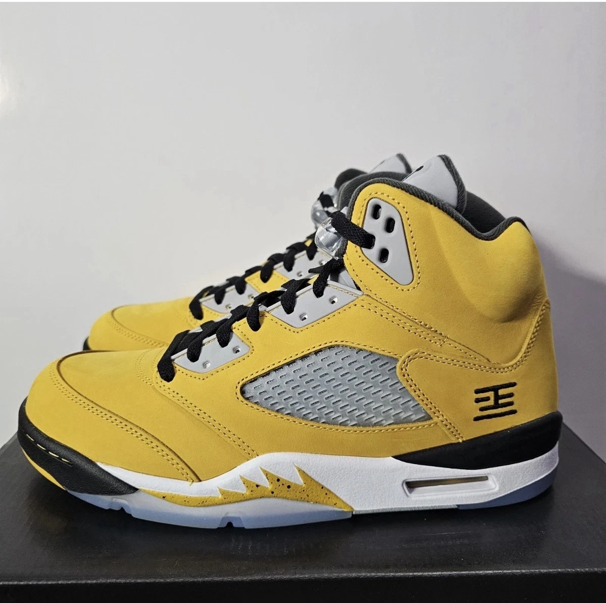 Las mejores ofertas en Jordan 5 Retro T23 Tokyo | eBay
