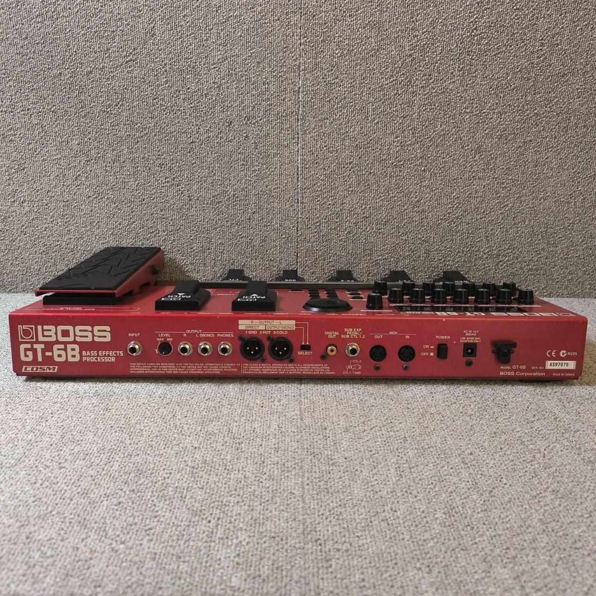 BOSS GT-6B ベース用エフェクトプロセッサー BOSS GT-6B Bass Effects Processor | Musician's Friend