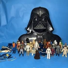 Vintage Kenner Star Wars 31 Action Figures & Accessories Lot w DARTH VADER Case