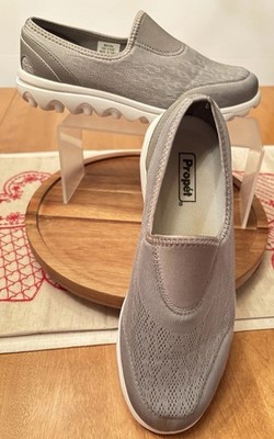 Propet Women s TravelActiv Slip-On Casual Comfy Shoes Gray Grey 9 X EUC
