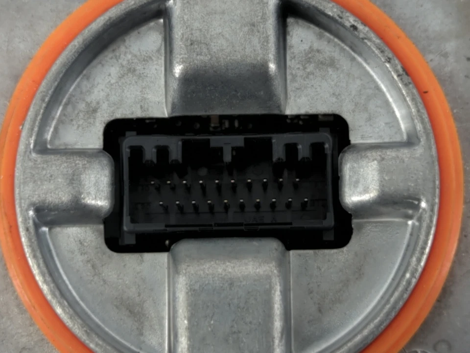 Faro de lastre para BMW X1 2012-2015 MGZZZ Foto 2 de 4