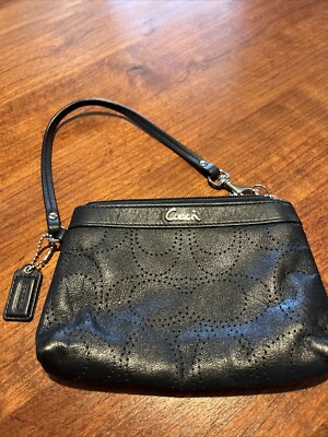 Coach Perforated Classic C-Signature Leather Black Wristlet W/bag Charm