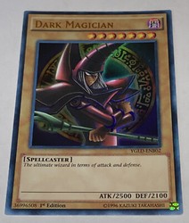 Dark Magician (B) YGLD-ENB02 1st Edition Ultra Rare