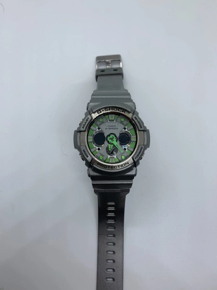 ⚡Reloj Casio G-Shock de hombre gris y detalles verdes GA-200SH-8AER.