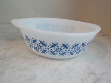 Vintage Glasbake USA Made Round White with Blue Flowers 2 qt Baking Dish
