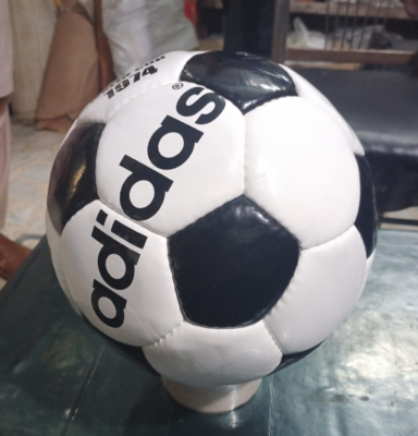 Adidas TELSTAR Durlast FIFA World Cup 1974 Germany Match Soccer