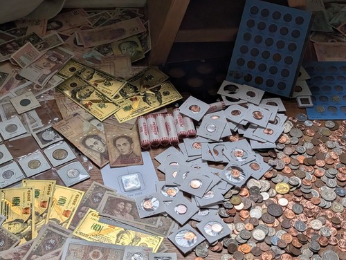 Huge Coin & Currency Lot – Over 1000 Items, Coin Books, Coin Rolls! GOLD plated! - Picture 15 of 15