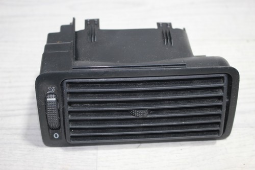 Luft Düse Luft Strömer Luftverteiler rechts 1J1819704C VW Golf 4 IV Bj,02