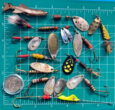 VTG LOT 11 SPINNERS FISHING LURES BASS TROUT MIXED SWISS SWING MEPPS FRENCH ERIE