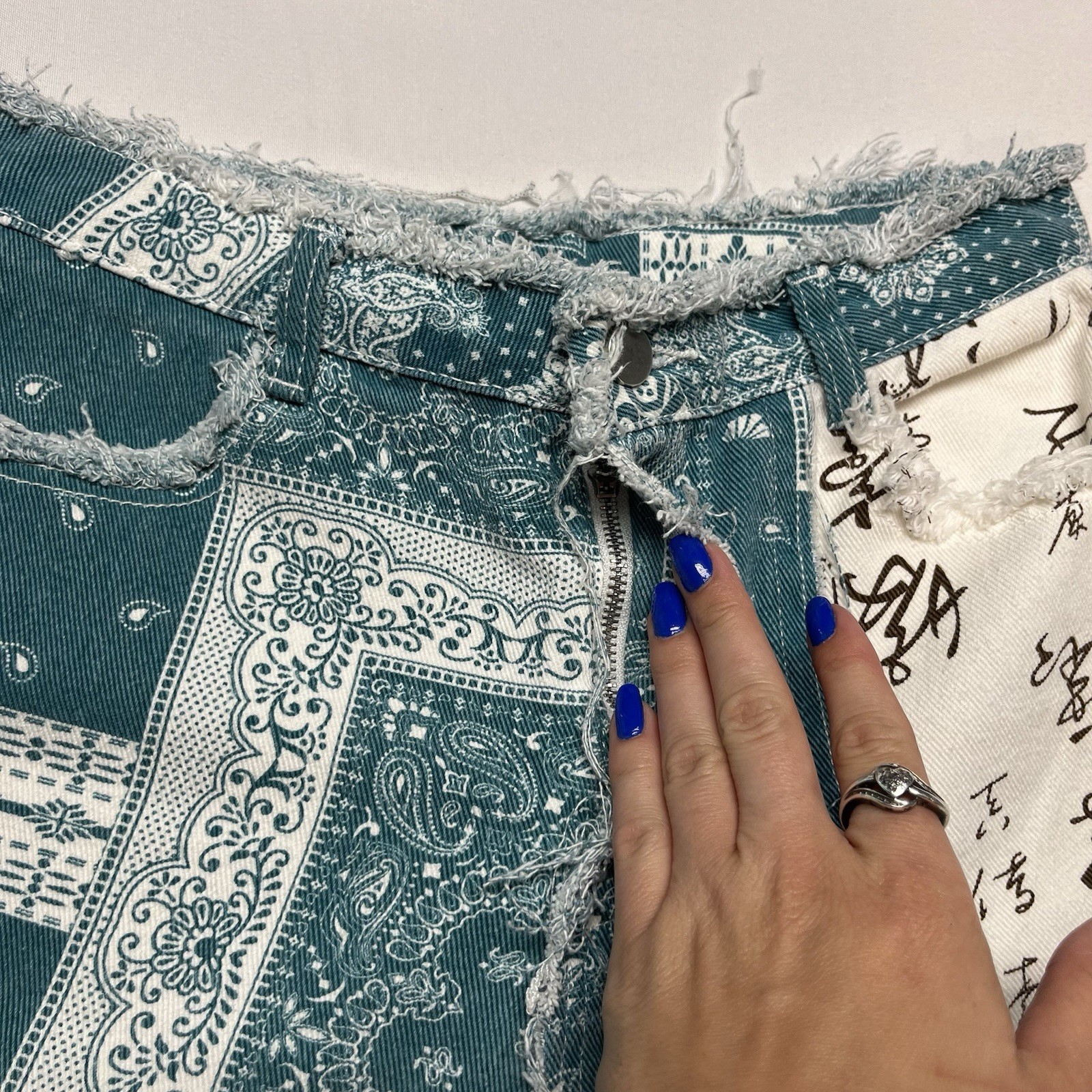 Vintage SHEIN Custom Patchwork Distressed Avante … - image 5