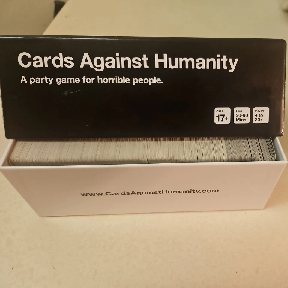 Cartas de baralho Against Humanity - Imagem 4 de 4