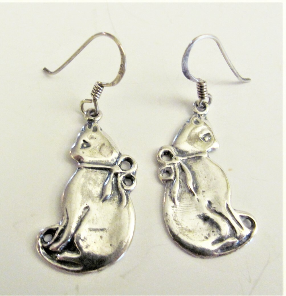 VTG Sterling Silver 925 Seated Cats Wearing Bow D… - image 2