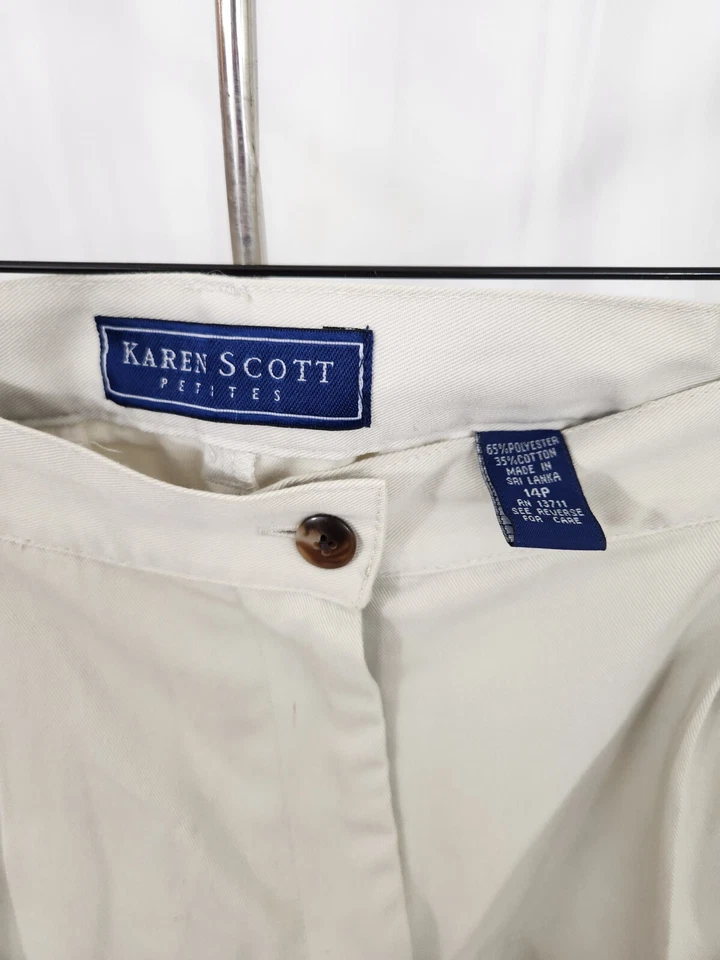 Vtg Karen scott Sport Petite shorts Khaki color Size 14P - Image 2 of 4