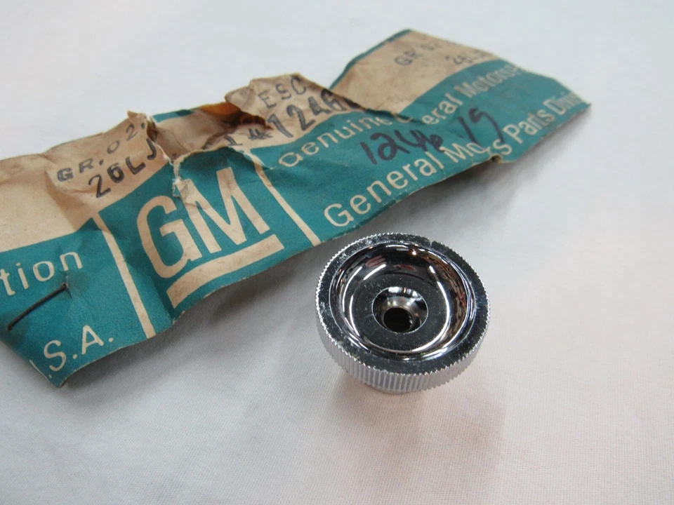 NOS 1975-90 Buick Electra LeSabre Headlamp Switch Escutcheon GM 1246619 - Image 3 of 4