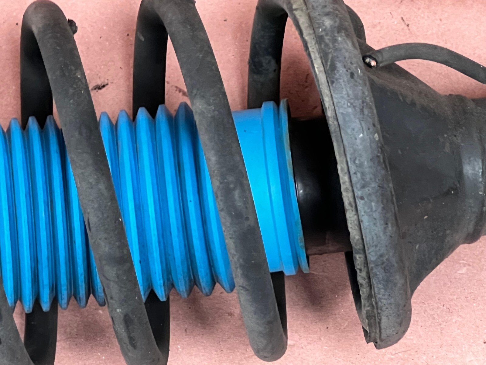 BMW 530I 525 E34 E32 Front Left Spring Strut Shock Assembly Bearing OEM