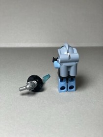 LEGO Mr Freeze Minifigure DC Super Heroes Set 76000 sh0049 sh049.